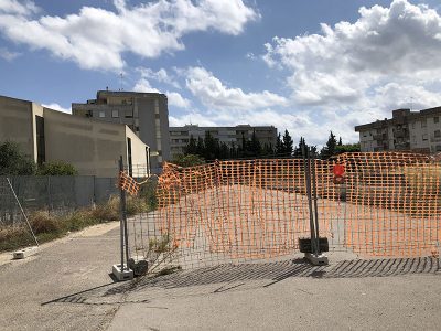 Via Pellico, il commissario interviene. Miglietta si attribuisce il merito, Giordano: “Dopo tante interpellanze, pochi fatti”. La replica: “Cattiva gestione delle vecchie amministrazioni” - Corriere Salentino