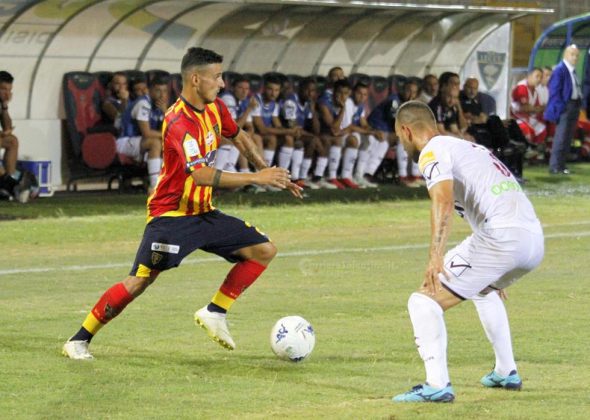 Paura di vincere per i giallorossi. Finisce 2-2 con la Salernitana - Corriere Salentino
