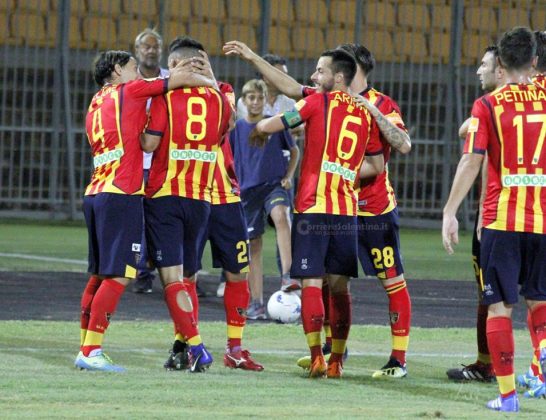 Paura di vincere per i giallorossi. Finisce 2-2 con la Salernitana - Corriere Salentino