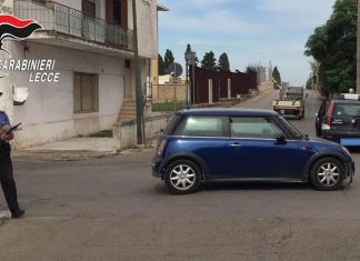 Si scontra con l’ auto della Polizia Locale, 23enne positivo ai cannabinoidi finisce nei guai
