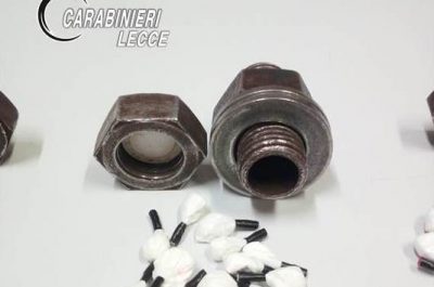 Nasconde la cocaina nei bulloni, 44enne in manette - Corriere Salentino