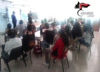 Cyberbullismo: i carabinieri incontrano i giovani