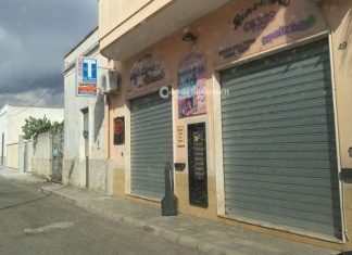 Rapina all’alba nel bar-tabacchi: bandito in fuga con soldi e sigarette