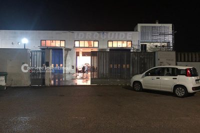 Sfonda il tetto e cade da sei metri d'altezza, muore in ospedale imprenditore 55enne - Corriere Salentino