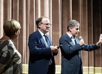 “La scuola promuove la Puglia”, al Teatro Apollo di Lecce in scena l’inaugurazione dell’anno scolastico pugliese