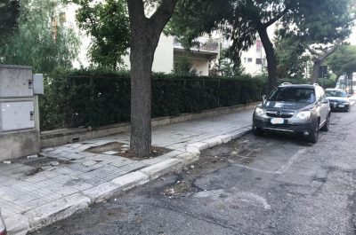 Consumatori sotto tiro, multe causate da segnaletiche “controverse” su viale Rossini, mentre tutto cade a pezzi - Corriere Salentino