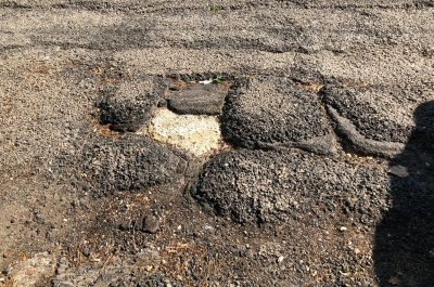 Consumatori sotto tiro, multe causate da segnaletiche “controverse” su viale Rossini, mentre tutto cade a pezzi - Corriere Salentino