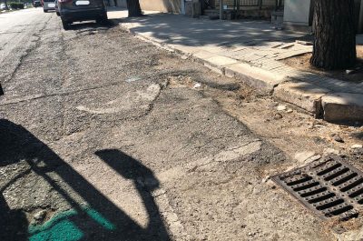 Consumatori sotto tiro, multe causate da segnaletiche “controverse” su viale Rossini, mentre tutto cade a pezzi - Corriere Salentino