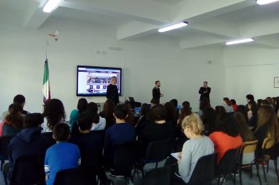 Cultura della legalità. I Carabinieri di Tricase incontrano le scuole - Corriere Salentino