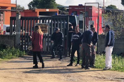 Esplosione nella fabbrica di fuochi, poi il crollo: muore 19enne, un ferito grave - Corriere Salentino