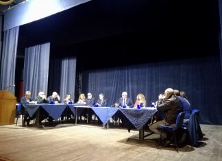 Rifiuti e miasmi, ancora un incontro a Poggiardo con i vertici regionali per risolvere la questione