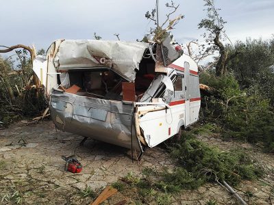 Tromba d’aria nel basso Salento, i danni ammontano a 12milioni di euro - Corriere Salentino