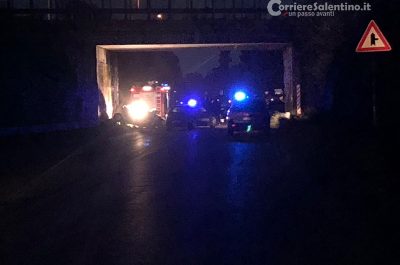 Schianto frontale tra due auto, una vittima e due feriti - Corriere Salentino