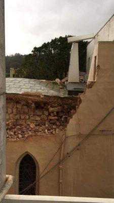 Paura per la caduta di calcinacci sul ponte della Lecce-Maglie, tromba d’aria a Tricase: chiesa e case devastate - Corriere Salentino