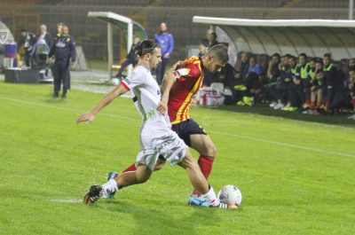 Il Lecce vola e fa sul serio. 2-0 sulla Cremonese - Corriere Salentino