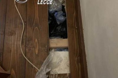 In casa quasi quattro etti di coca, una pistola e centinaia di proiettili: in carcere 57enne - Corriere Salentino