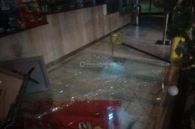 Inseguiti dopo la "spaccata" nell'area di servizio, riescono a fuggire con "bionde" e cioccolatini - Corriere Salentino