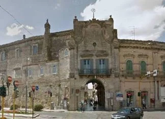 Fortezze di Puglia: Il Palazzo-De Angelis-Viti, ex del Balzo, di Altamura e l’assassinio di Giovanni Antonio Orsini del Balzo