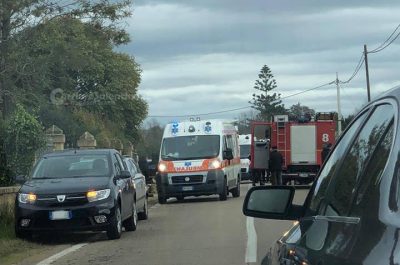 Perdono il controllo del fuoristrada e si schiantano contro un muro: corsa in ospedale per una coppia - Corriere Salentino