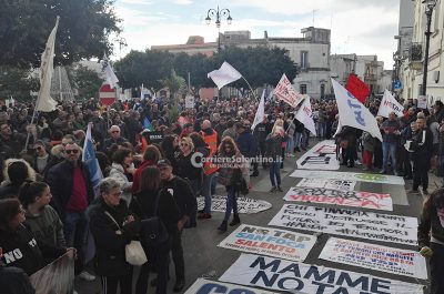 In mille in corteo a Melendugno contro Tap e opere inutili - Corriere Salentino