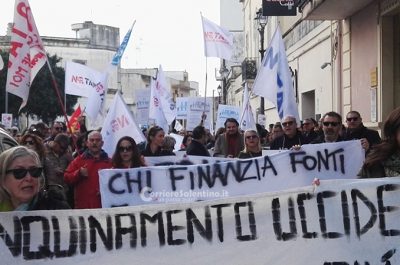 In mille in corteo a Melendugno contro Tap e opere inutili - Corriere Salentino