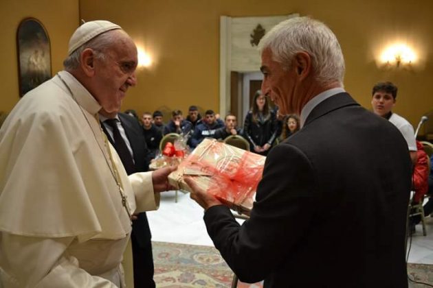 Sibilla e sceblasti: tempo di festa per la pasticceria Top Orange di Zollino - Corriere Salentino