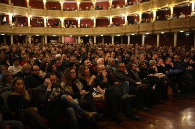 Notte della Taranta, flash mob in stazione per i turisti e sold out al Politeama - Corriere Salentino