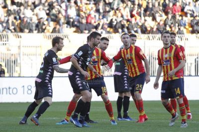 Il Lecce guadagna tre punti contro il Padova, per la salvezza e per la serie A - Corriere Salentino