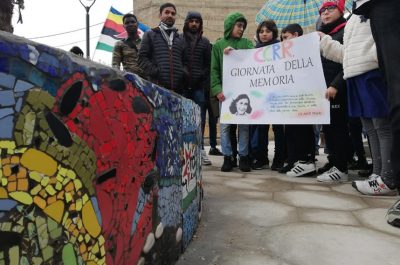 Giornata della Memoria, inaugurata a Trepuzzi la piazzetta dedicata ad Anna Frank - Corriere Salentino