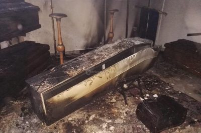 Pompe funebri nel mirino: bruciati sede e furgone di due distinte agenzie - Corriere Salentino