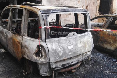 Attentato contro un avvocato, distrutta dalle fiamme la sua Audi A4 - Corriere Salentino