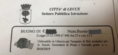 “Dacci i soldi o finisce male”. Minacce in libreria per ottenere soldi con i buoni libri comunali: denunciati dal titolare - Corriere Salentino