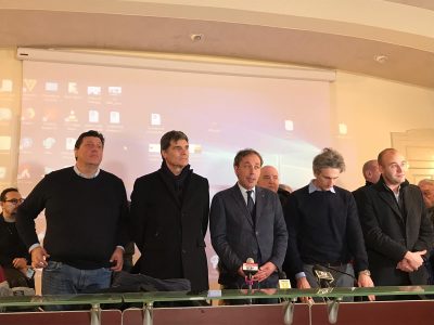 Perrone non si candida: “Troviamo un candidato non imposto, anche senza primarie”. Accuse al centrosinistra: “Volevano i nostri consiglieri” - Corriere Salentino