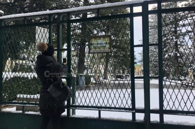 Risveglio sotto la neve per Lecce e provincia, disagi alla circolazione e molti uffici chiusi - Corriere Salentino