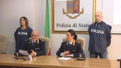 Simula rapina in strada, ma usa la sim nello stesso cellulare che gli era stato rubato e finisce nei guai - Corriere Salentino