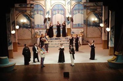 Una frizzante Vedova Allegra al Teatro Apollo di Lecce - Corriere Salentino