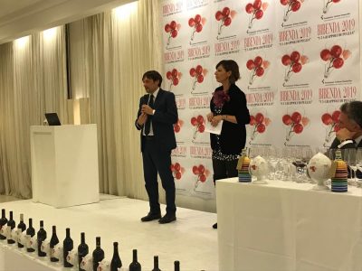 Bibenda 2019, premiati 27 fuoriclasse: le eccellenze del vino esaltate dal premio “I cinque Grappoli” a Borgo Egnazia - Corriere Salentino