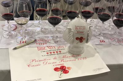 Bibenda 2019, premiati 27 fuoriclasse: le eccellenze del vino esaltate dal premio “I cinque Grappoli” a Borgo Egnazia - Corriere Salentino