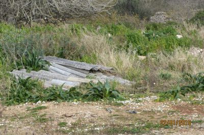 La REI lancia l’allarme dopo due denunce: Immondezzaio a cielo aperto di amianto a Galatone” - Corriere Salentino