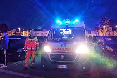 La barca si ribalta, due dispersi all'alba: ricerche in corso nel basso Salento - Corriere Salentino