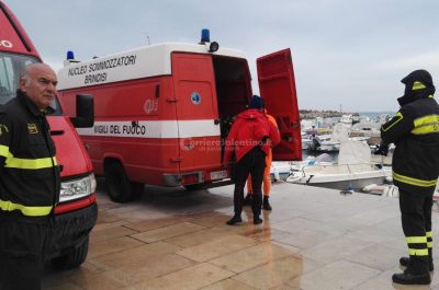 Dispersi Pescoluse: recuperata imbarcazione, difficili le ricerche - Corriere Salentino