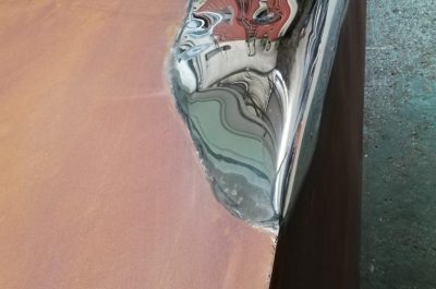 Una fiamma d’acciaio lunga 5 metri: lo scultore Dell’Angelo Custode a Masseria Tagliatelle - Corriere Salentino