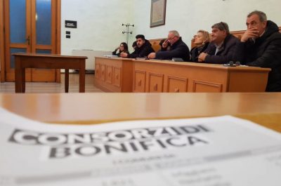 La battaglia contro i Consorzi di Bonifica: 33 Comuni riuniti dal sindaco di Nociglia - Corriere Salentino