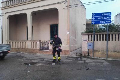 Un cortocircuito scatena l'incendio nel deposito di un'abitazione: paura nel Capo di Leuca - Corriere Salentino