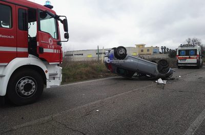 Tragedia sulla strada: ragazza di 26 anni muore sulla Taviano-Matino - Corriere Salentino