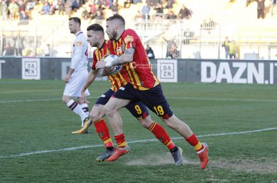 Ribaltone Lecce. Vittoria meritata per un secondo tempo da serie A - Corriere Salentino