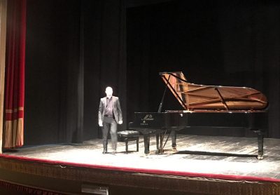 Olaf John Laneri, il “pianissimo” che conquista gli spettatori. Al Paisiello grande musica con aperitivo - Corriere Salentino