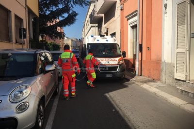 Tragico "volo" dall'impalcatura a causa del vento, muore un operaio: dramma nel centro di Monteroni - Corriere Salentino