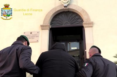 "Imballaggi sicuri", truffa e maxi sequestro da 12 milioni di euro: otto indagati e tre arresti - Corriere Salentino