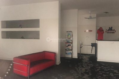 Benzina per scatenare l'incendio nella palestra, misterioso attentato in città - Corriere Salentino